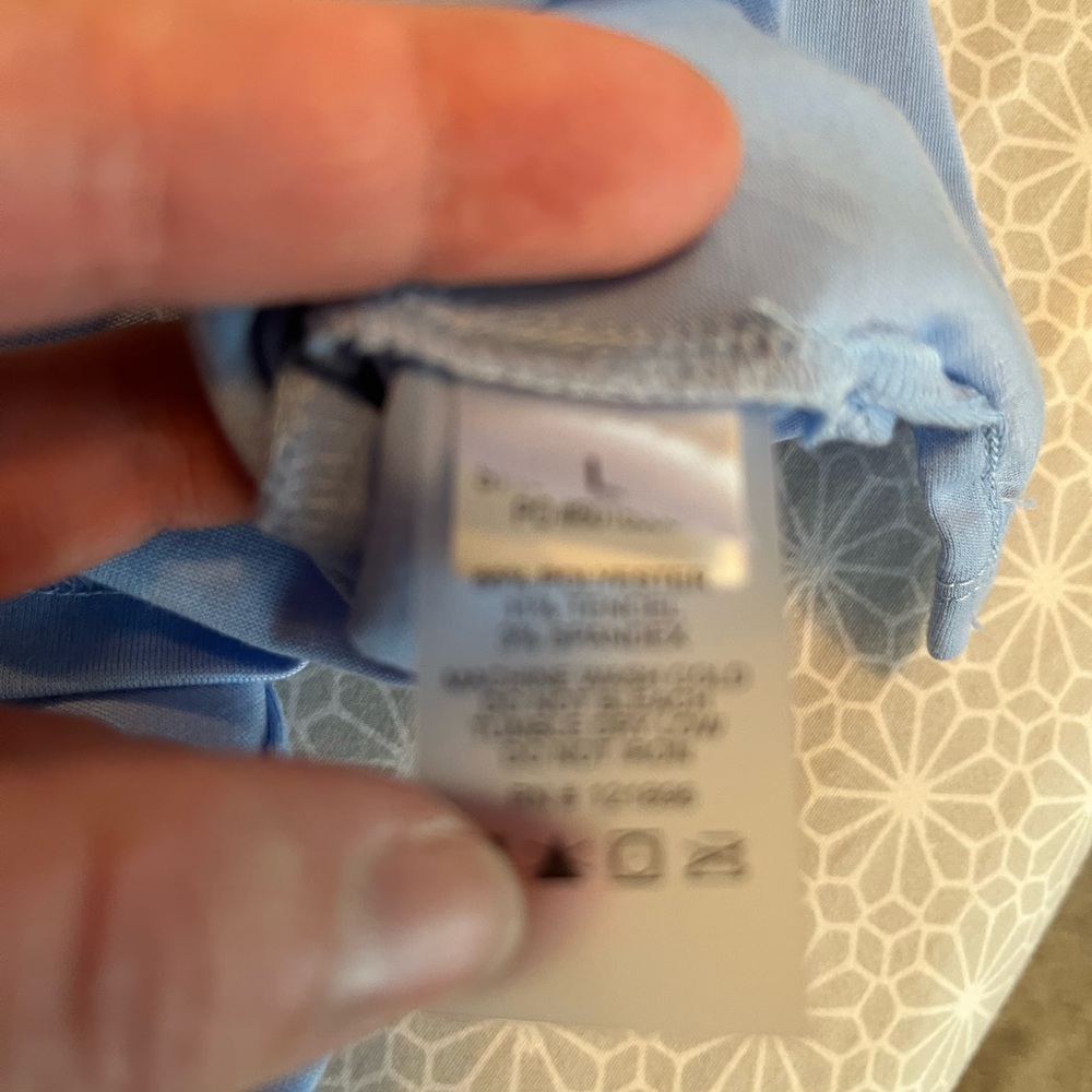 Title Nine women’s Light Blue tee Shirt - large with keyhole back - Picture 12 of 12